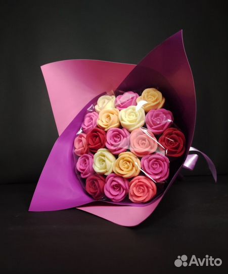 Розы из Белого Шоколада - 19 шт в Букете