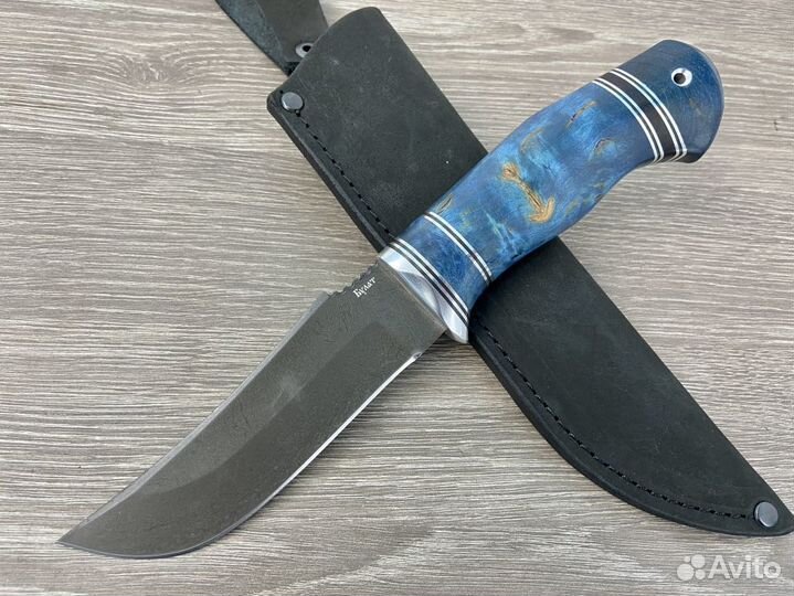 Нож Коршун булат, рукоять карельская береза стабил