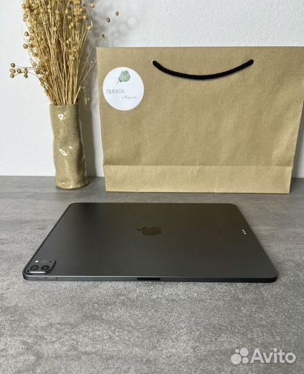 iPad pro 12.9 m1 8gb 256gb