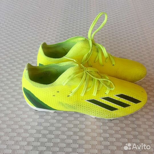 Футбольные бутсы