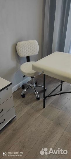 Массажный стол, кушетка косметическая