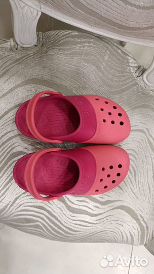 Cандалии crocs для для девочки с 13