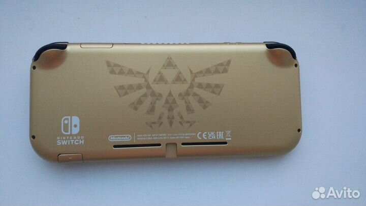 Nintendo Switch Lite Hyrule Edition