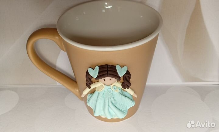 Кружка с куколкой