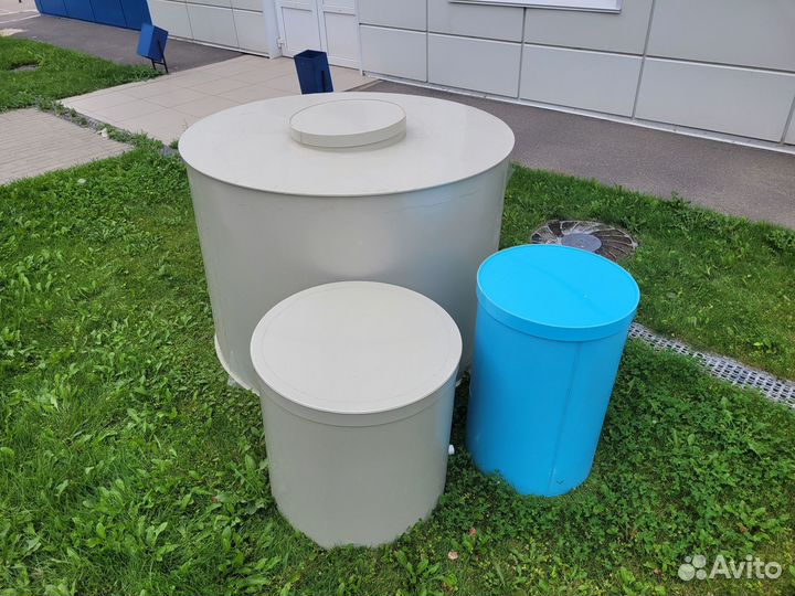 Резервуар для воды пластиковый