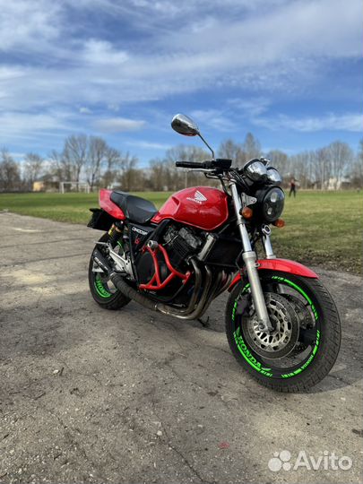 Honda cb400sf