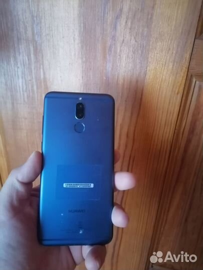 HUAWEI Nova 2i, 4/64 ГБ