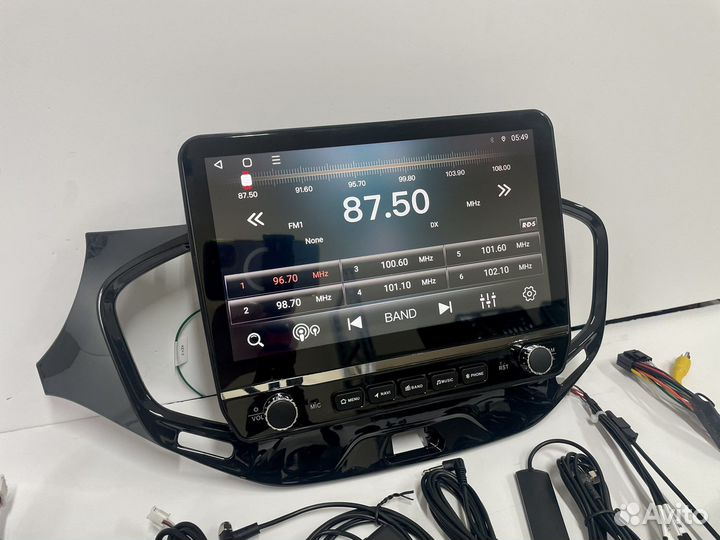 Магнитола LADA Vesta 3/32 гб 8 ядер на андроид