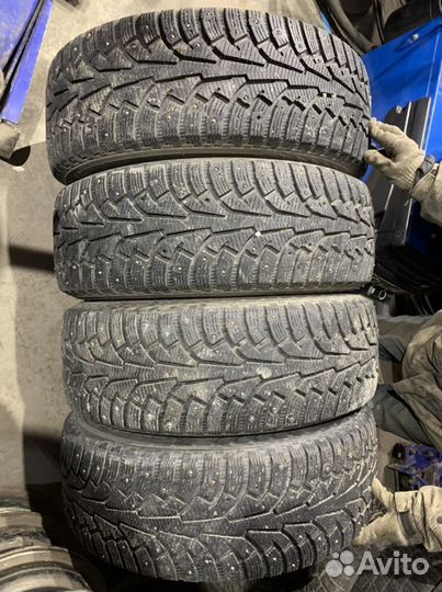 Nokian Tyres Hakkapeliitta 5 235/65 R17