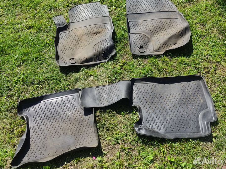 Автомобильные коврики ford