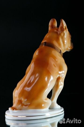Фарфоровая фигурка Собака Боксер лфз