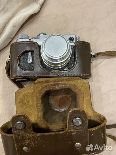 Плёночный фотоаппарат Зоркий 2-С