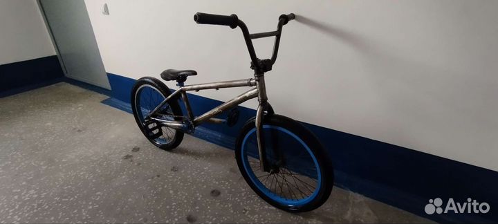 Велосипед BMX