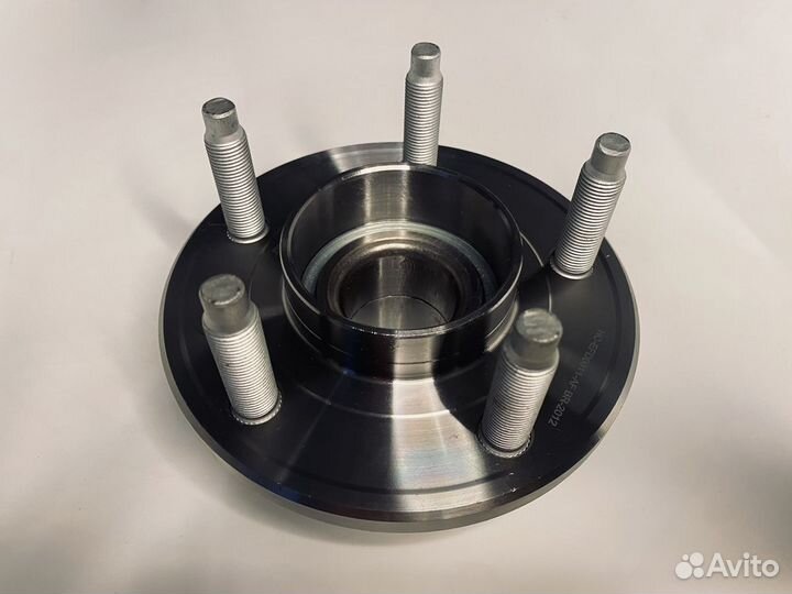 Ступица Ford Mustang V (s197) 05-14