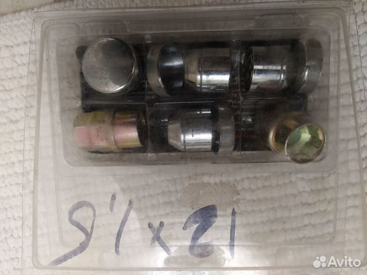 Болты секретки