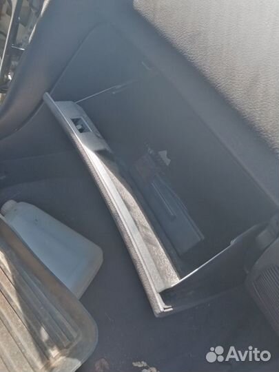 Бардачок Mitsubishi Galant 7