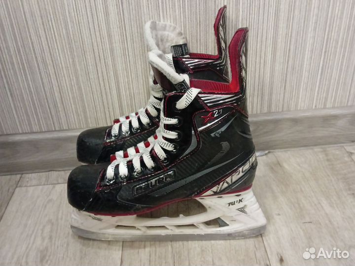 Хоккейные коньки bauer vapor X2.7