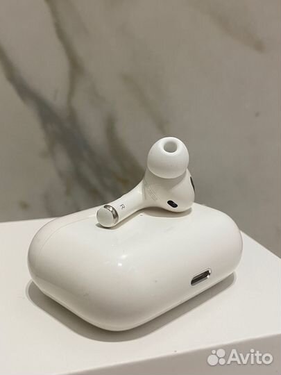 Apple AirPods Pro