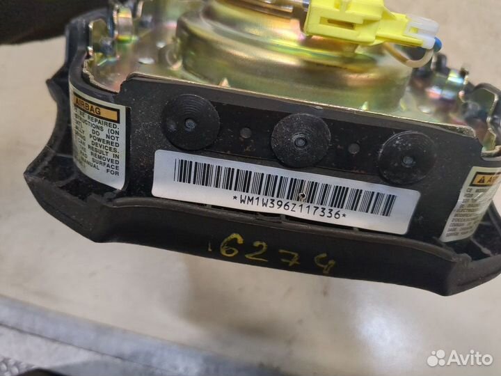 Подушка безопасности водителя Infiniti QX4 (JR50)