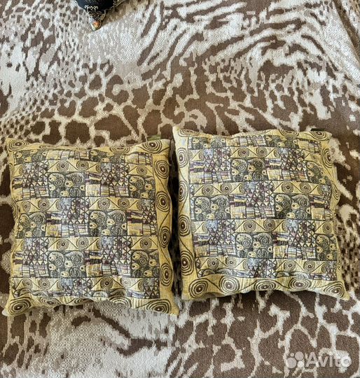 Подушка гобелен