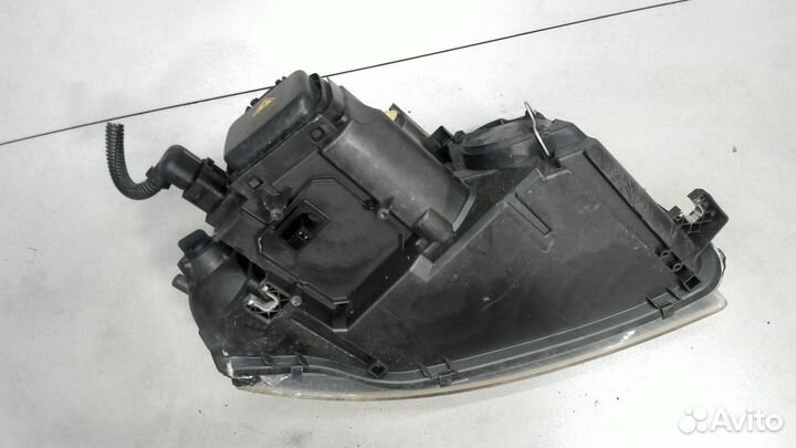 Фара (передняя) Audi A3 (8PA), 2005