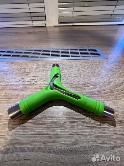 Мультитул болтовой