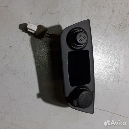 Накладка с прикуривателем KIA RIO-2