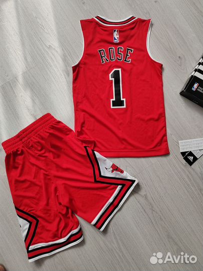 Футбольная форма р. 128 adidas