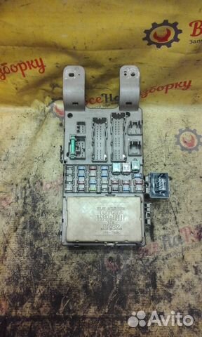 Блок предохранителей салонный Toyota Corolla 9
