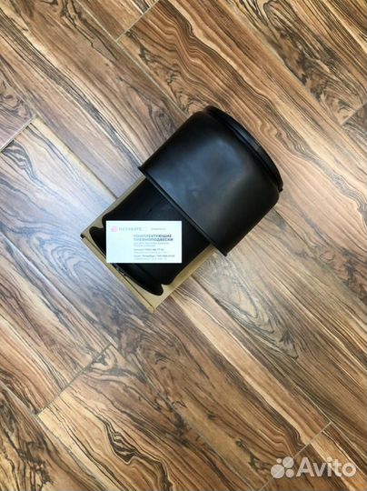 Пневмобаллон BMW F16 задний 37107850225