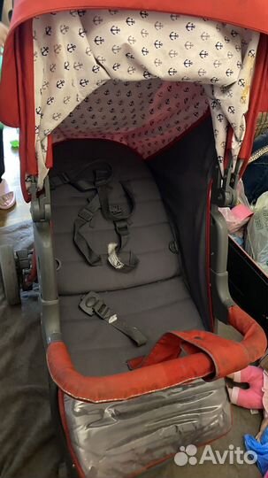 Прогулочная коляска