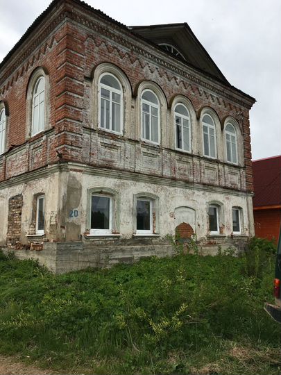 Дом 255 м² на участке 11 сот.