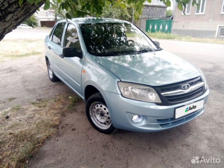 LADA Granta 1.6 МТ, 2012, 200 000 км