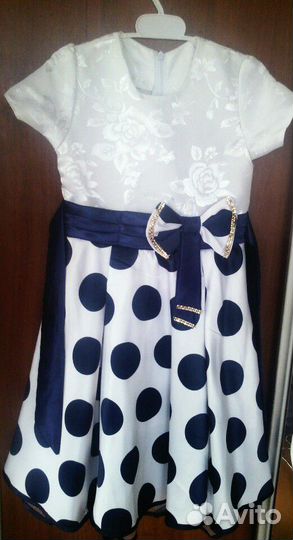 Нарядные платья для девочки. Цена за каждое платье