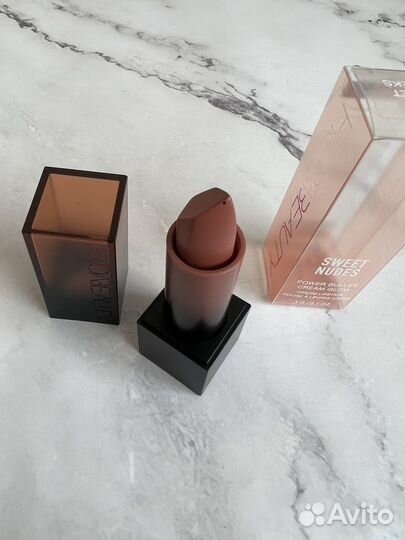 Huda beauty power bullet cream glow sweet cheeks