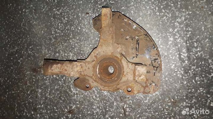 Кулак поворотный передний правый Fiat Albea 178