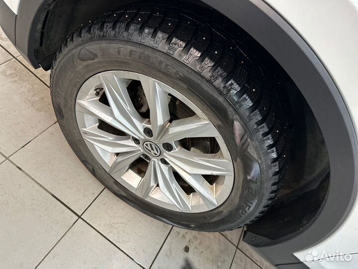 Volkswagen Tiguan 1.4 AMT, 2017, 96 157 км