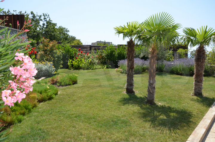 Дом 510 м² на участке 11 сот.