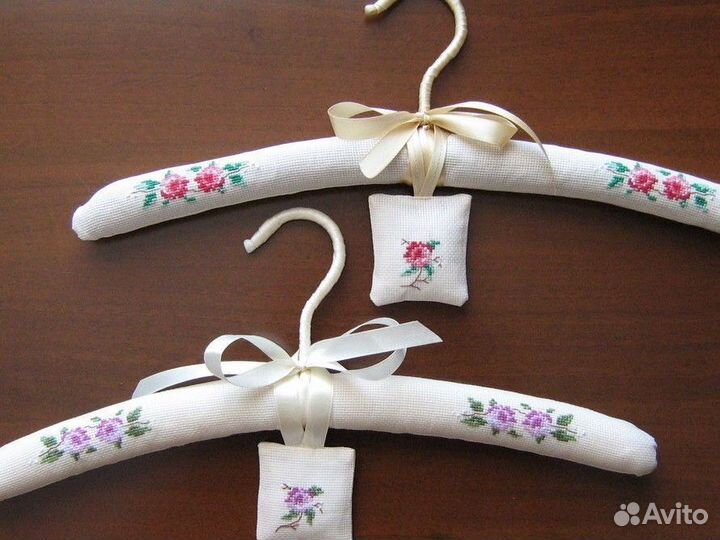 Плечики вешалки вышивка лен