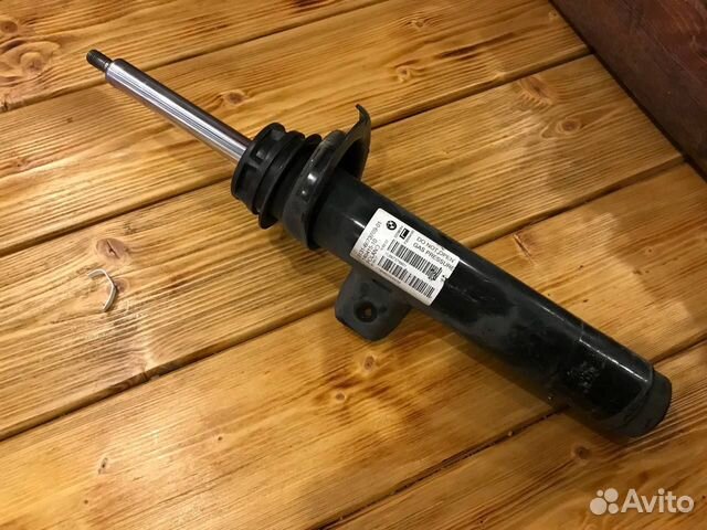 Стойка амортизатора BMW 3 F30/F31/F34 рест. 2017г