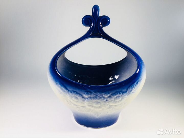 Конфетница антикварная - Гжель, СССР