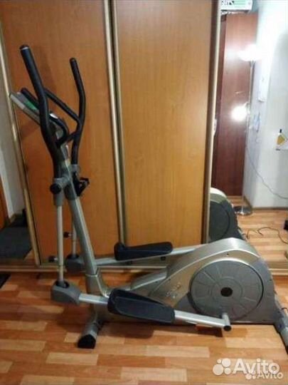 Эллиптический тренажер torneo