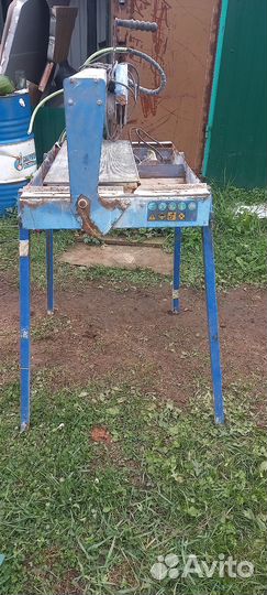 Плиткорез электрический