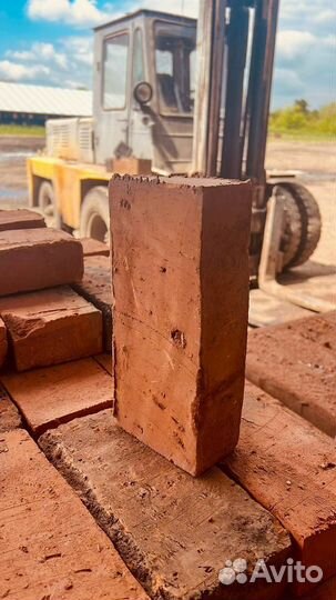 Прочный забутовочный кирпич