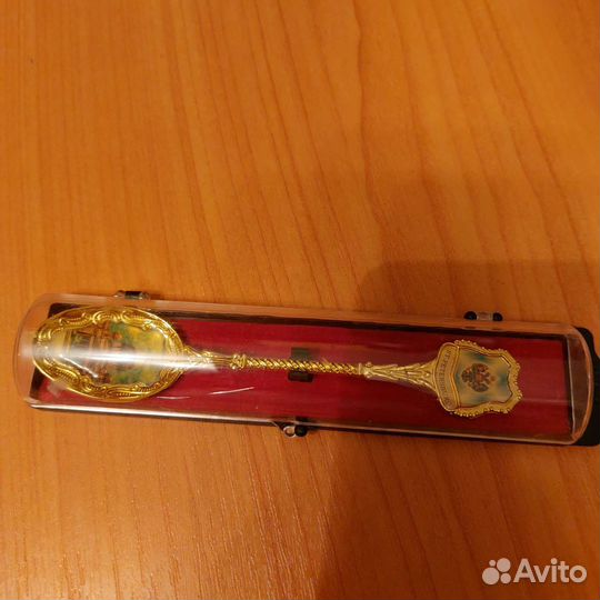 Декоративная ложка в футляре 