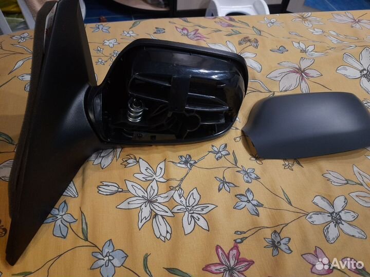 Зеркало заднего вида левое Mazda3
