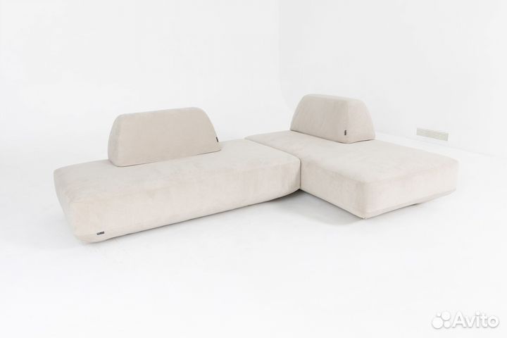 Диван прямои 4400х1700 мм