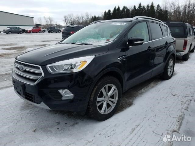 Разбор на запчасти Ford Escape 2015