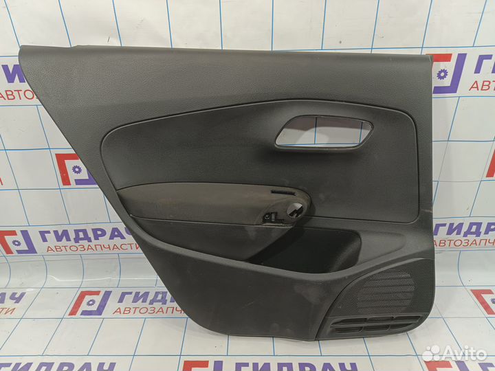 Обшивка двери задней левой Volkswagen Polo Sedan