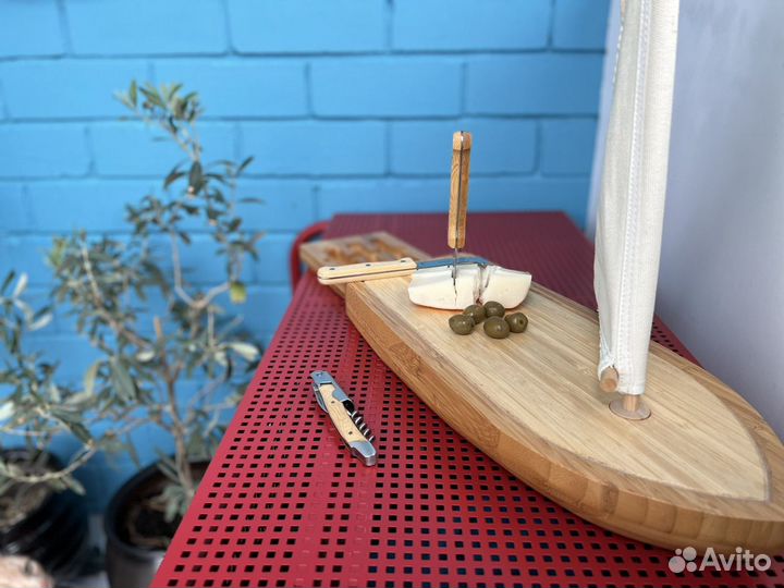 Разделочная доска, посуда для сервировки